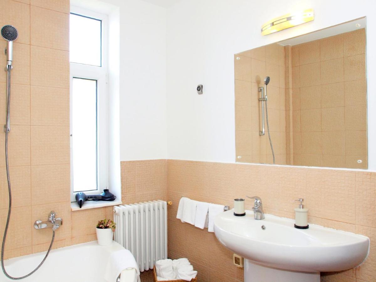 Sweet Dreams Suites Cismigiu Gardens บูคาเรสต์ ภายนอก รูปภาพ