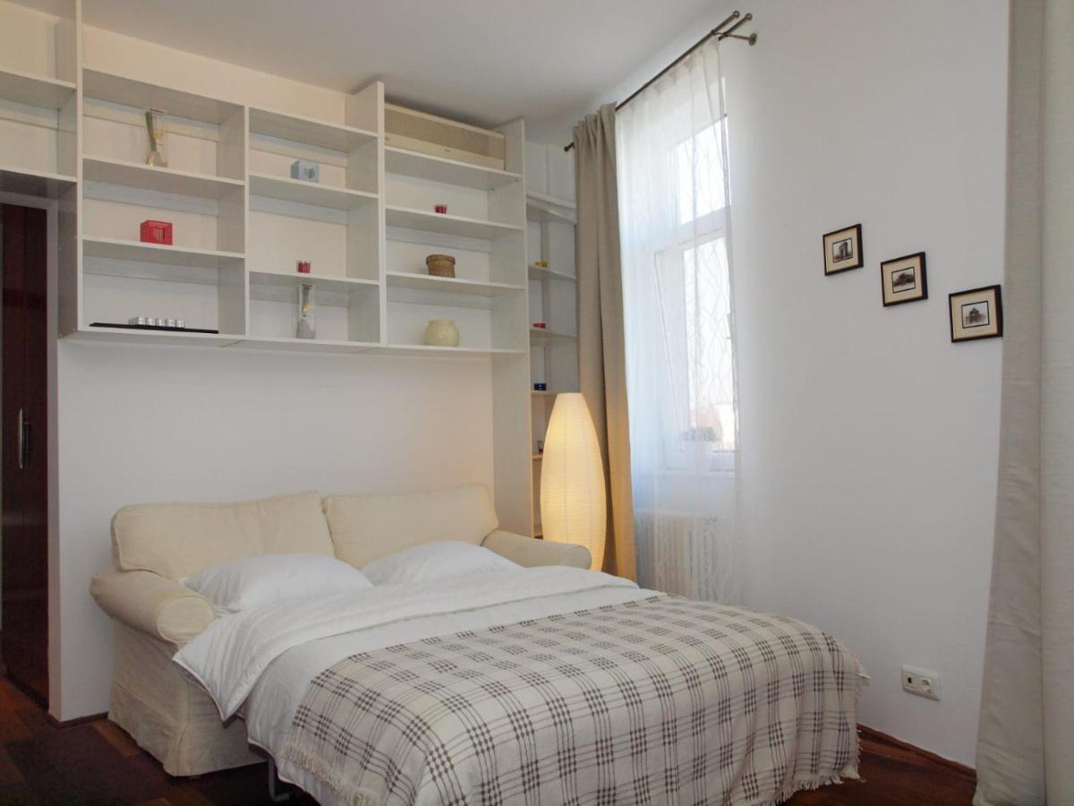 Sweet Dreams Suites Cismigiu Gardens บูคาเรสต์ ภายนอก รูปภาพ